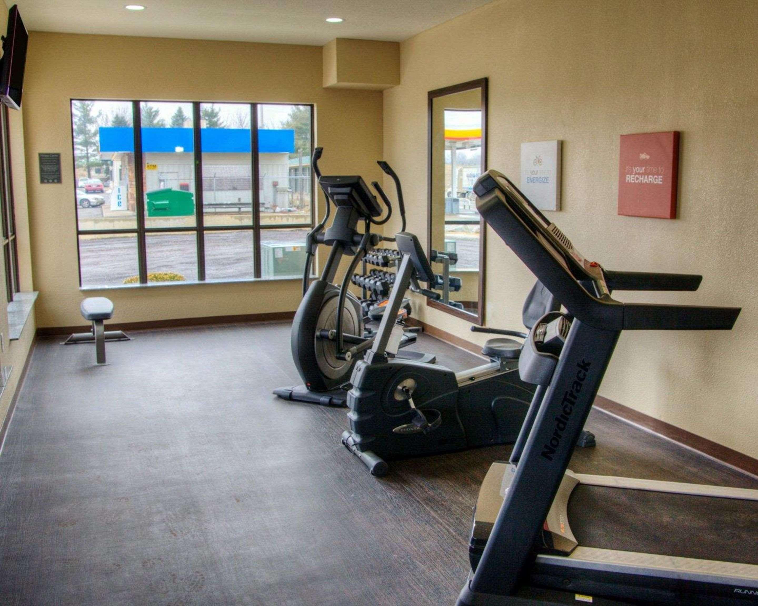 Comfort Suites Plymouth Near Us-30 Esterno foto