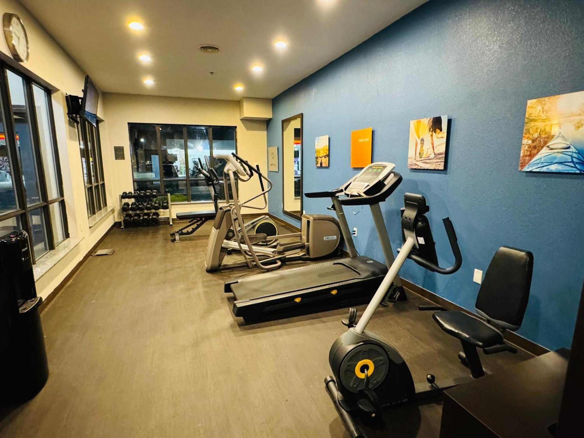 Comfort Suites Plymouth Near Us-30 Esterno foto