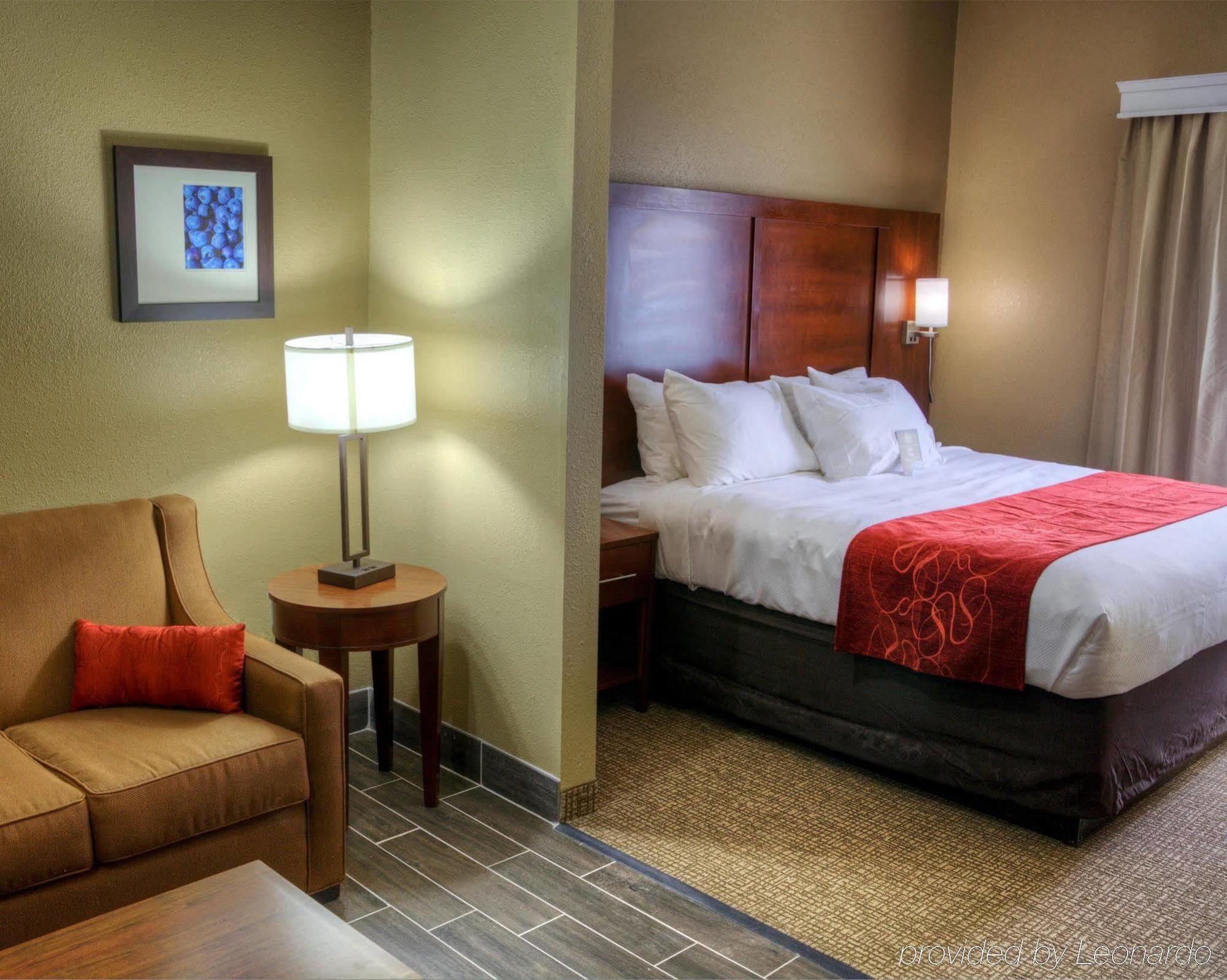 Comfort Suites Plymouth Near Us-30 Esterno foto